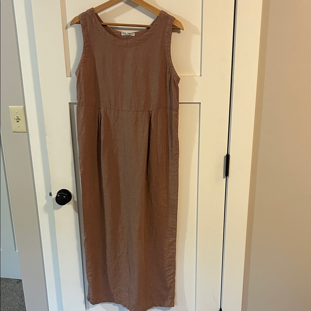 Elegant Sleeveless Brown Linen Dress